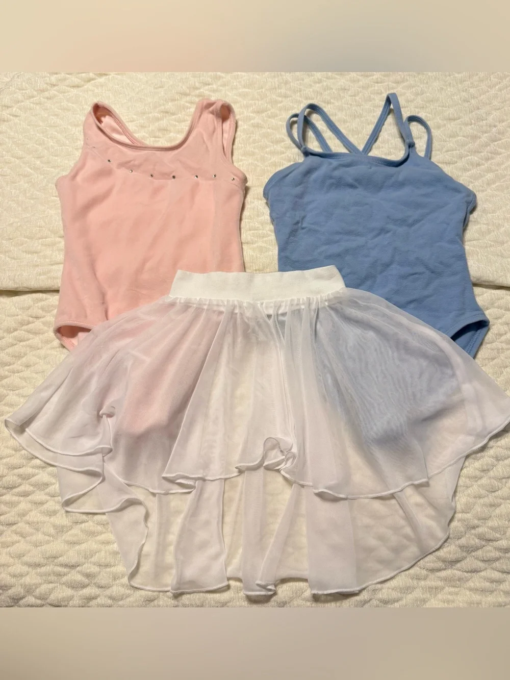Kids Dance Bundle 2 Leotards & Ballet Skirt Size Small 6 Pink Blue White Capezio